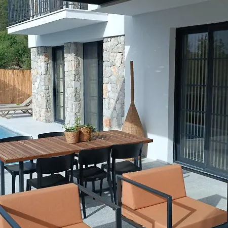 Sekihouse *